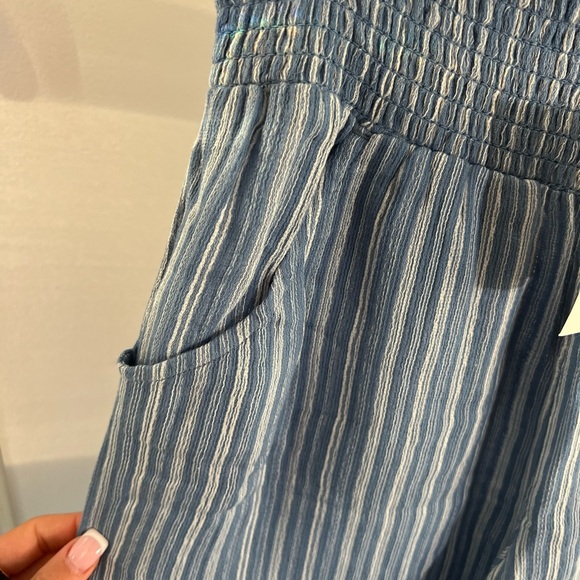 Billabong Beach Pants - Picture 3 of 4